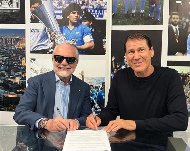 1700006082456053057.jpg DeLaurentiis-Garcia-firma-contratto.jpg